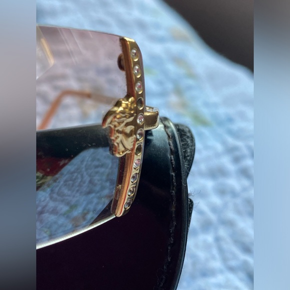 Versace Sunglasses. Vintage. Pink ish hue lenses. Well loved. - Picture 4 of 16